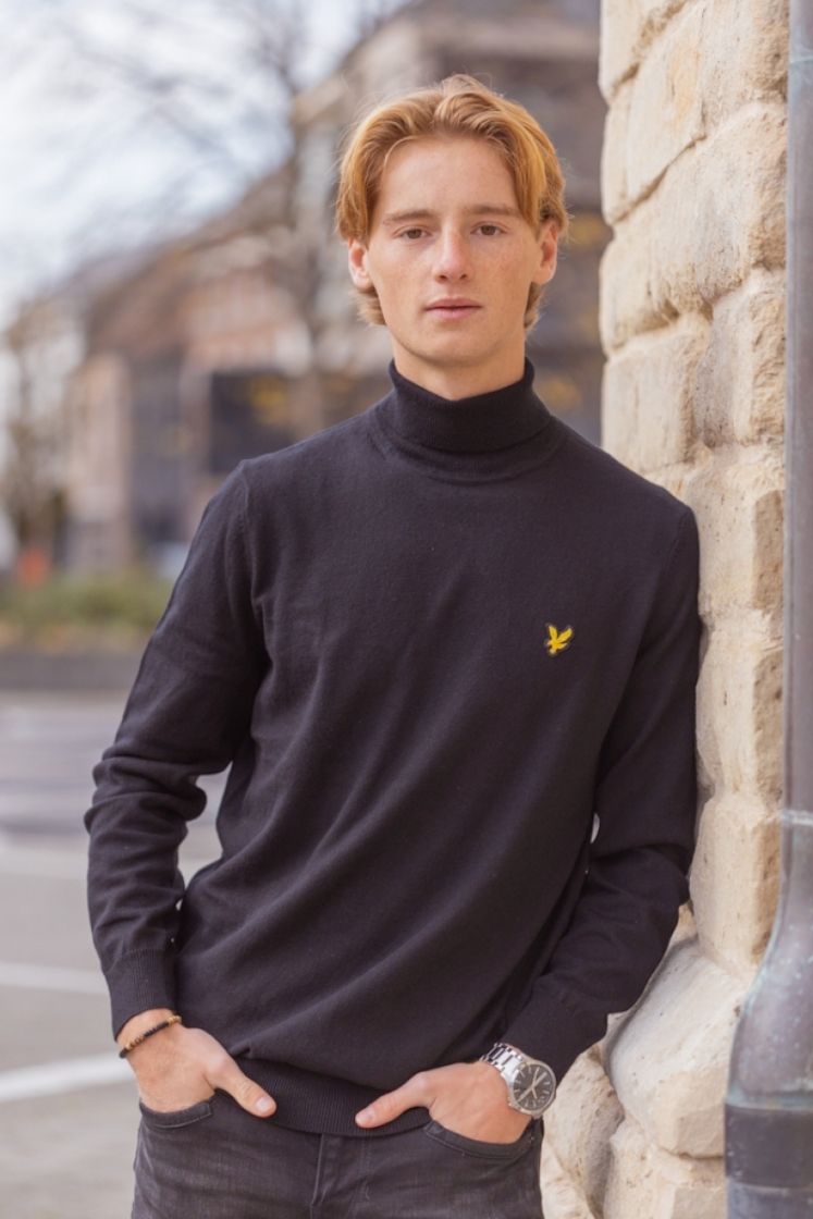 Roll Neck Jumper Jet black