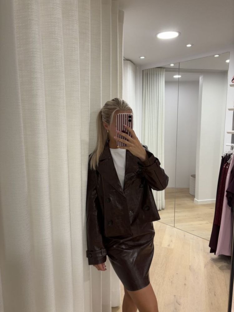 Carly Short Coated Jacket  Cocoa Brown