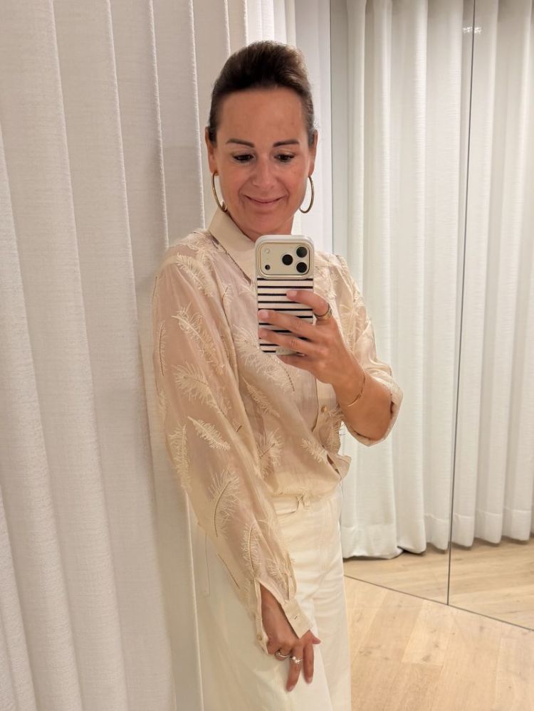 Aysha Blouse Feathers sand