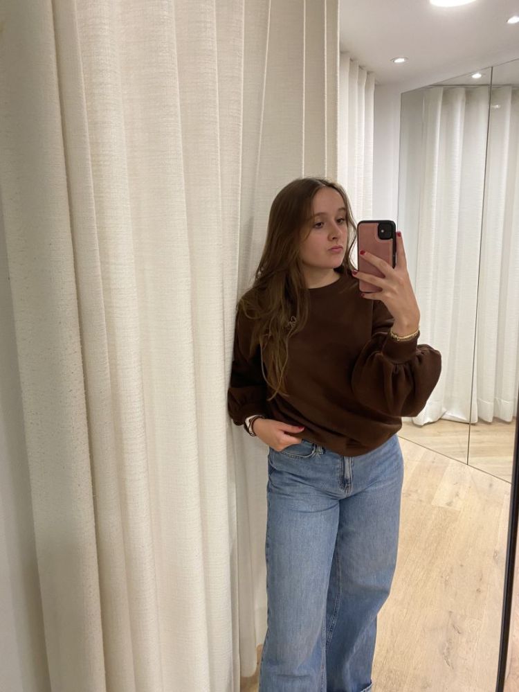 Sweater spill the tea brown/burgundy