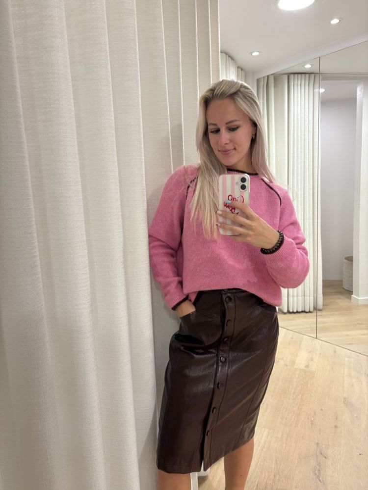 Fernie skirt Burgundy